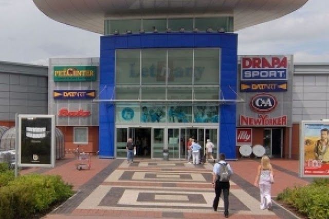 Obchodni centrum Letnany